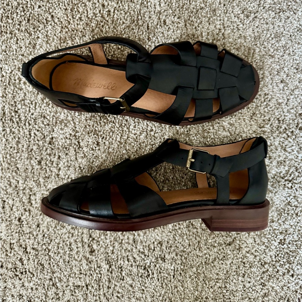 Madewell rina leather fisherman sandals in black 🖤🤎 size 7.5